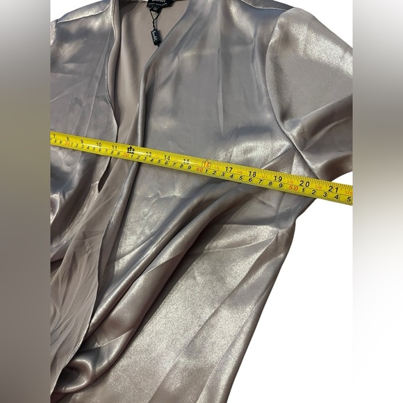 NWT Bardot Shimmer Tie Top in Silver US Sz 8/M - Picture 8 of 9